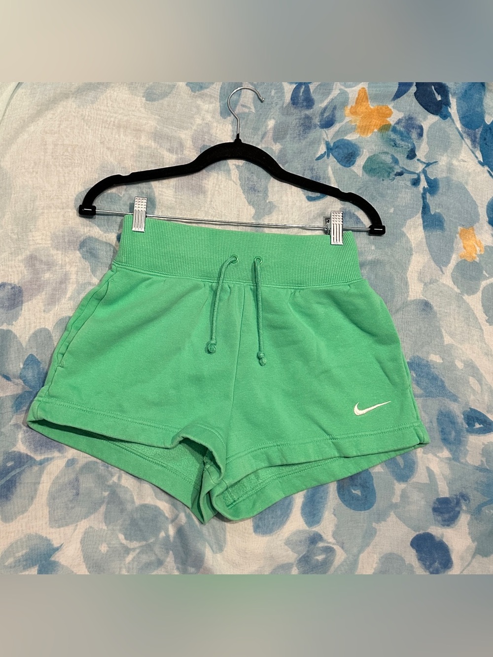 Nike Women's Green Athletic Drawstring Shorts